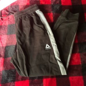 black reebok joggers